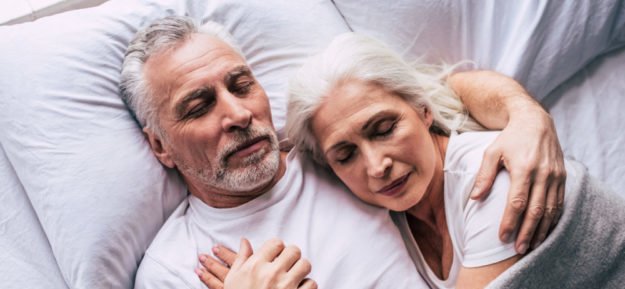 couple sleeping to possibly guard against dementia